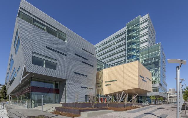 Photograph of the Robertson Life Science Building and its entrance