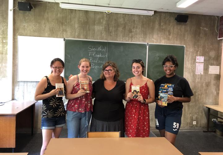 Students with Visiting Professor in Pau