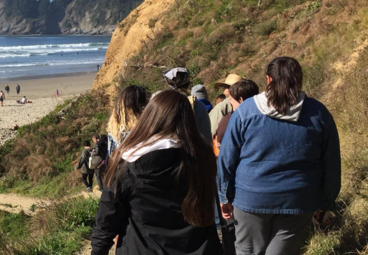 Students visit Oswald West State Park in NAS 407: Indigenous Ecological Healing Practices.