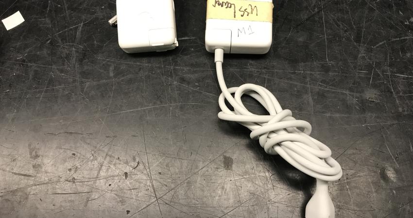 Magsafe 1 charger