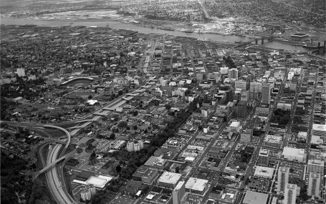 Aerial photo of downtown Portland including PSU